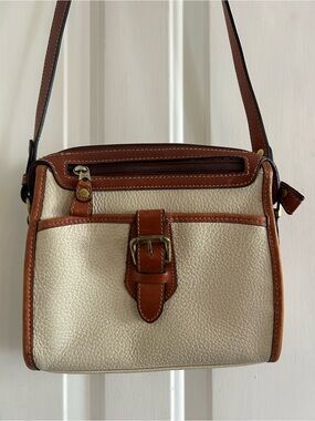 VINTAGE Cream and Brown Two-Tone Leather Crossbody Bag with Buckle Detail